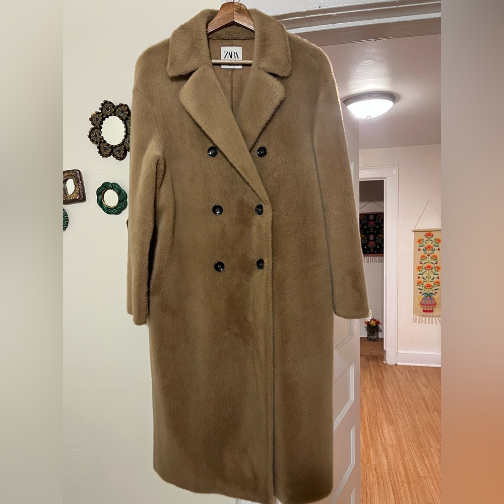 Zara Women's Double-Breasted Brown Teddy Coat